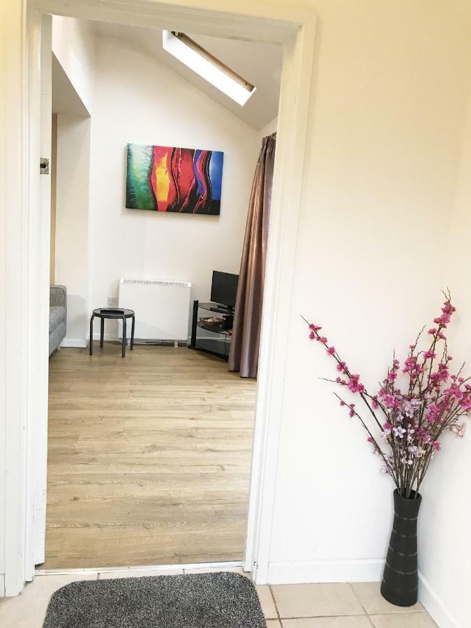 Apartament An Entire 2Bed, Headington, Oksford Zewnętrze zdjęcie